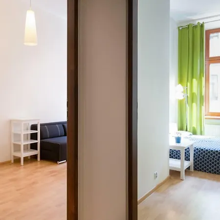 Wonderful Wrzesinska Street Apartment Krakow